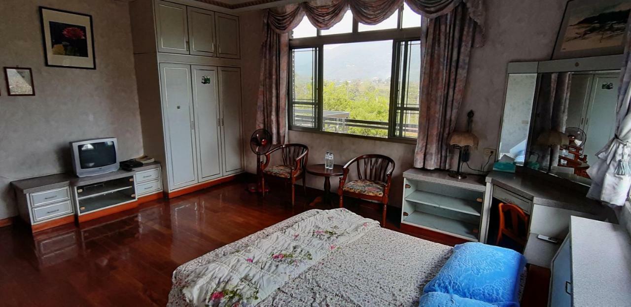 Ri Jing Yuan Homestay Liugui Buitenkant foto